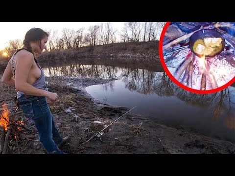 Catfishing, Hot girls fishing, Night bite, Cold weather fishing, Spring fis...