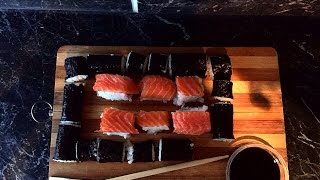 ЛАЙФХАК ! Как сделать суши своими руками ! ЛАЙФХАК ! Как сделать суши своими руками !