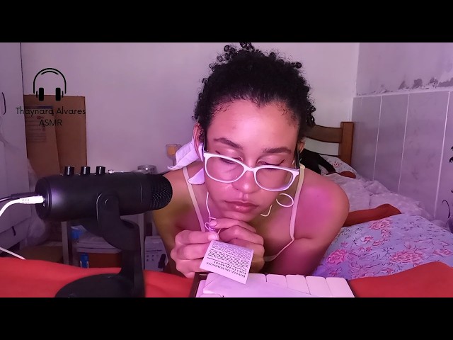ASMR: Domino lendo em inglês (ou tentando)
