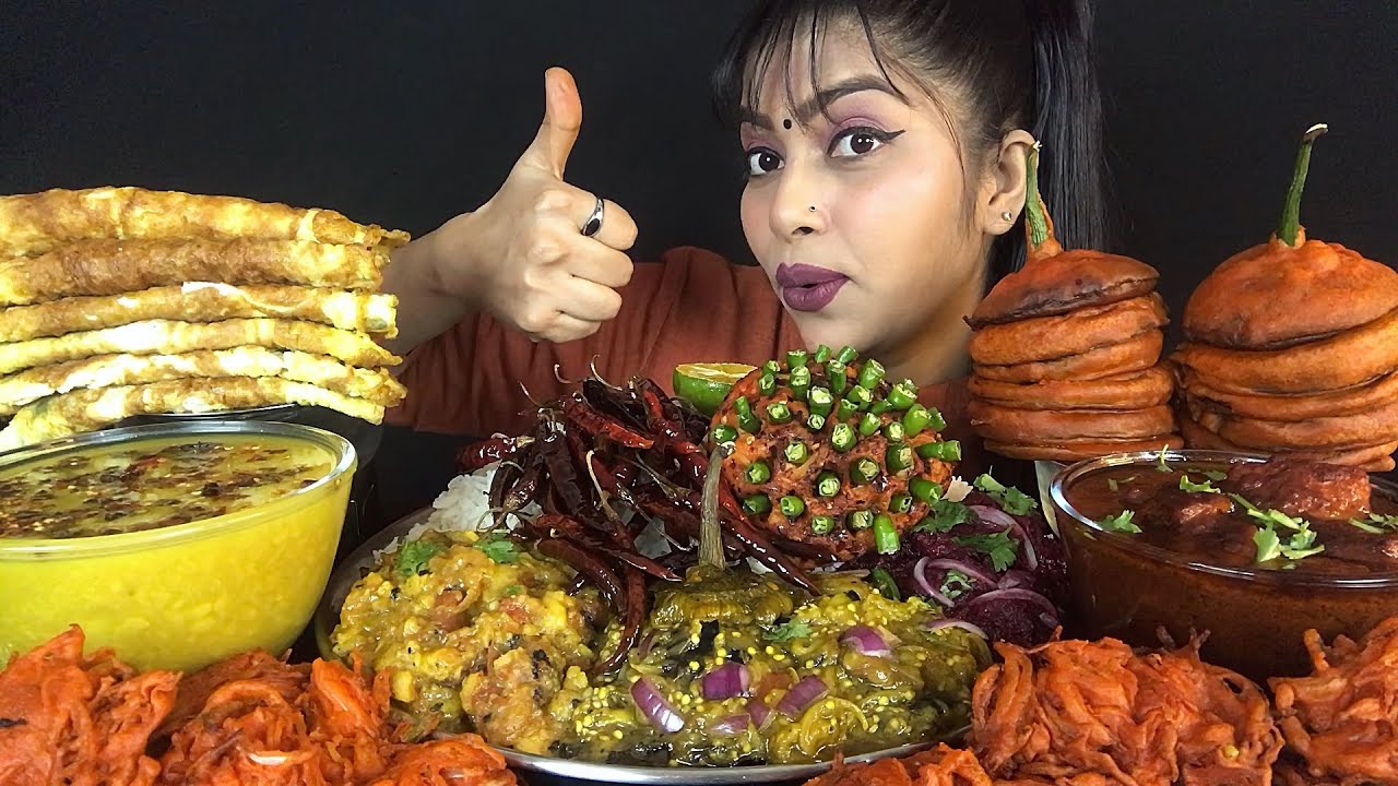 EATING BHAT SPICY DAL 4 TYPE BHARTA ONION BAIGAN PAKODA ALOO DUM OMELET | EATING SHOW | ASMR MUKBANG