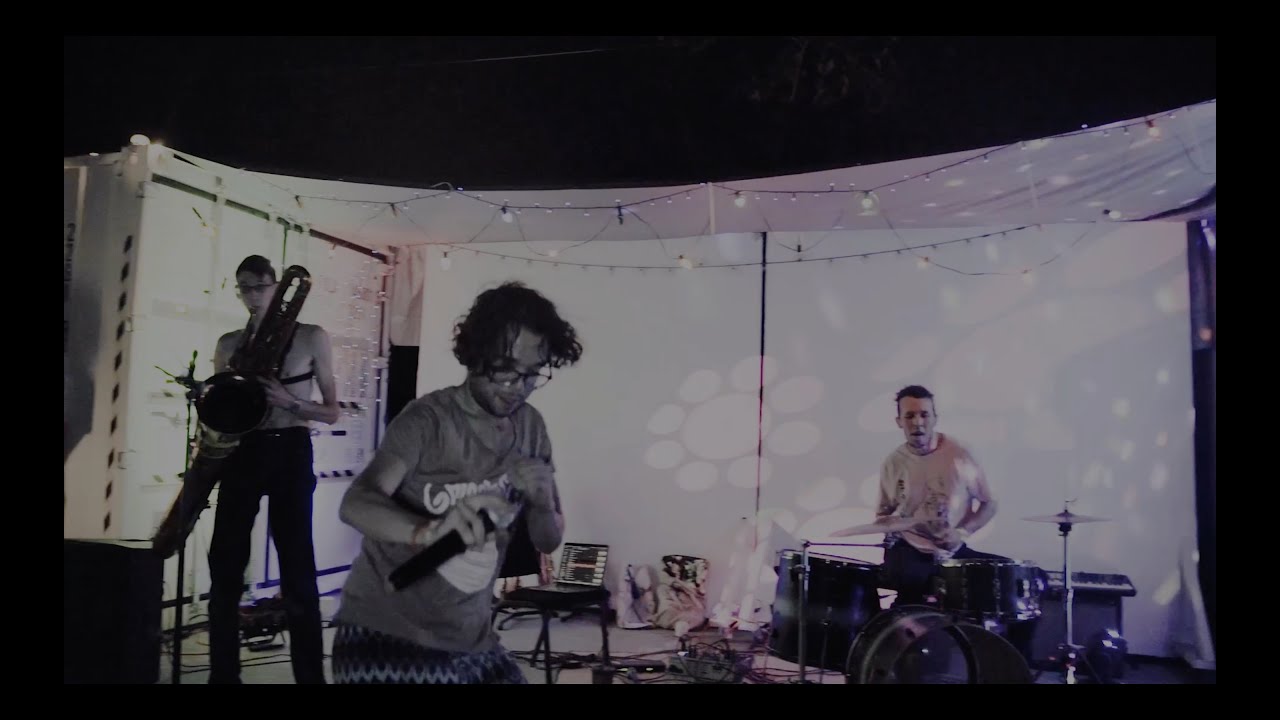 Myles Optimystic - NO ONE = VIOLENT (Official Video) [feat. Saxman Sam]