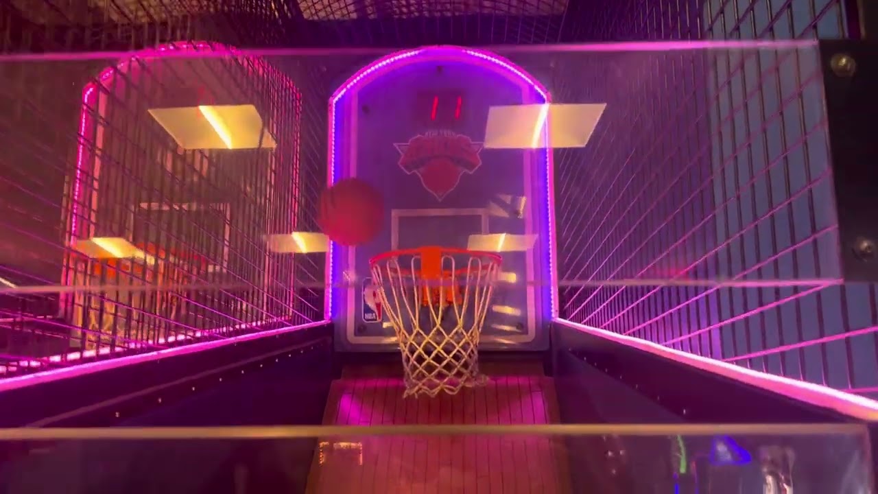 ice 2004 NBA hoops arcade at dream machine (closed)