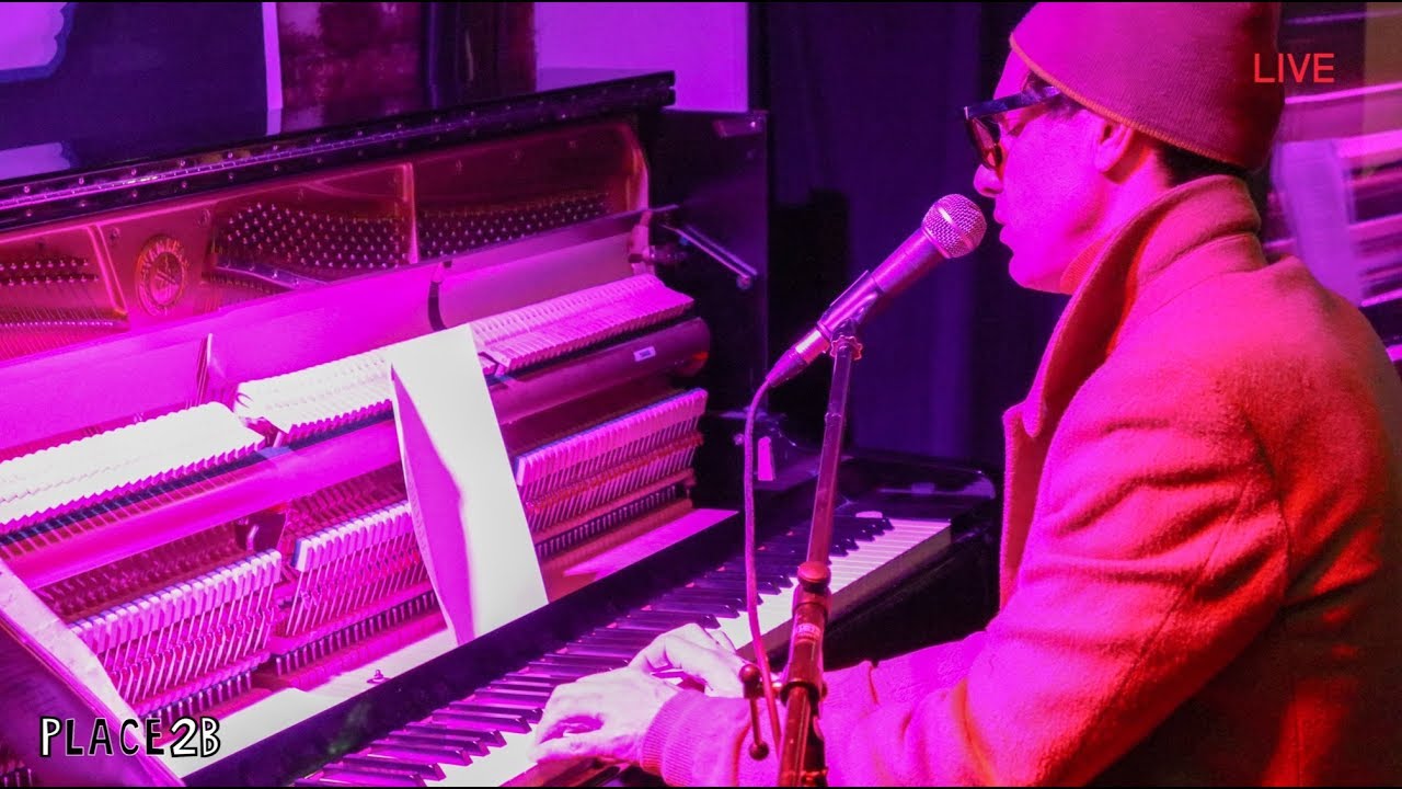 Lorenzo Kruger canta le canzoni dei Nobraino al Cacio&Pere 