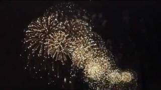 Lyle Kamenir - July 4, 2011 - NYC Fireworks