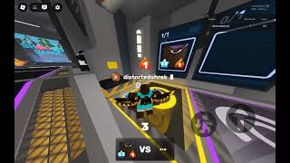 trash ahh mobile person tries to play actually good