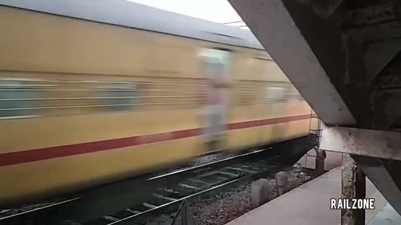 Tapovan Express full speed 110kmph