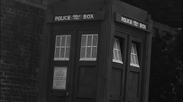 Doctor Who - The Dalek Invasion Of Earth - The Tardis gets buried under the bridge - Blender