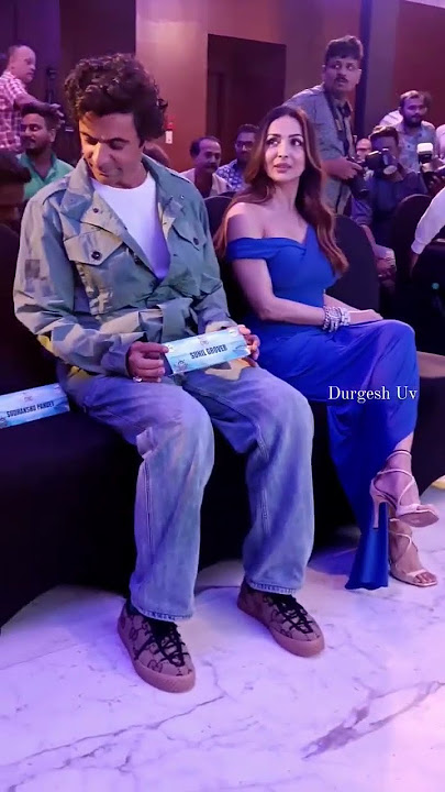 Malaika Arora Khan And Sunil Grover Award Show #malaikaarora #sunilgrover #actress