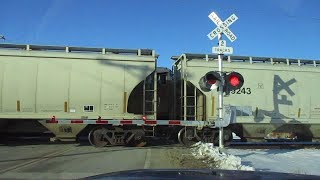 UP 2750 South MSSNP Meets UP 4980 North MCBCN And A Hi-Rail (12-6-2019)
