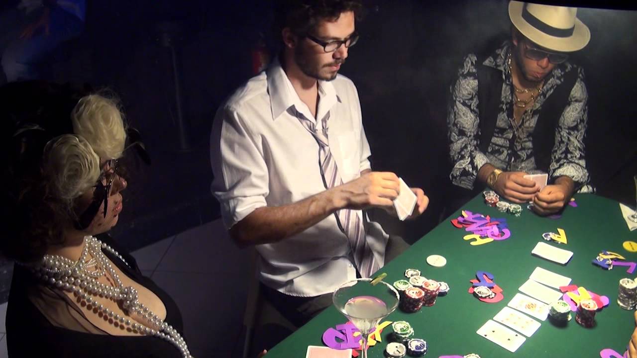 Cão Guia - Móveis Coloniais de Acaju