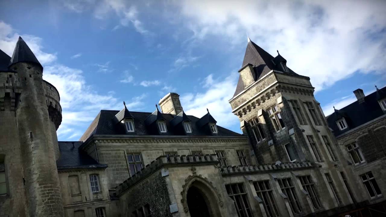 Suivez le Guide - Bande Annonce - Villers Châtel