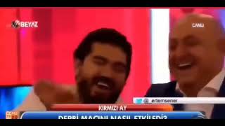 Sinan Engin Gülüşü Resimi