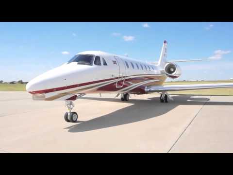 Video: Cessna Citation muaj pes tsawg lub rooj?