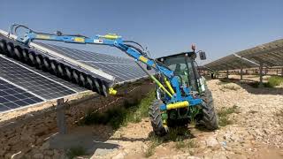 SunBrush mobil TrackFlex in use on uneven terrain