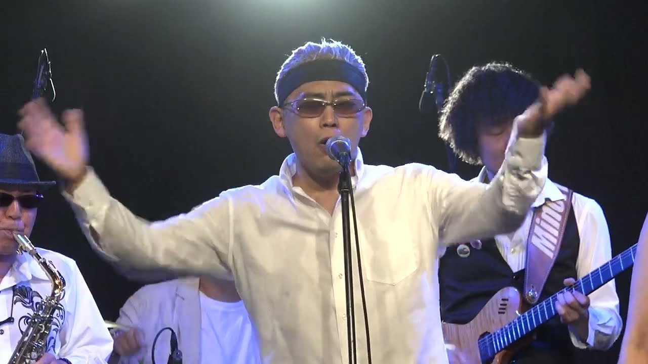 Sparkle / MORNIG GLORY(山下達郎カバー) - YouTube