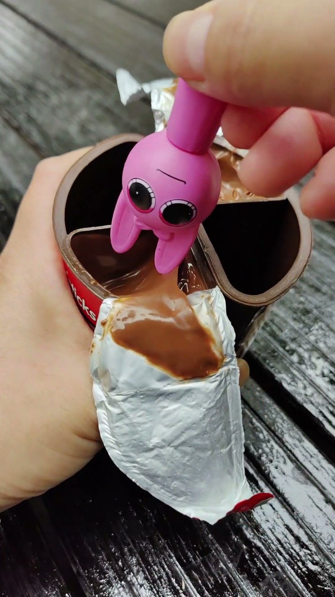 Oren \u0026 pinki dipping chocolate