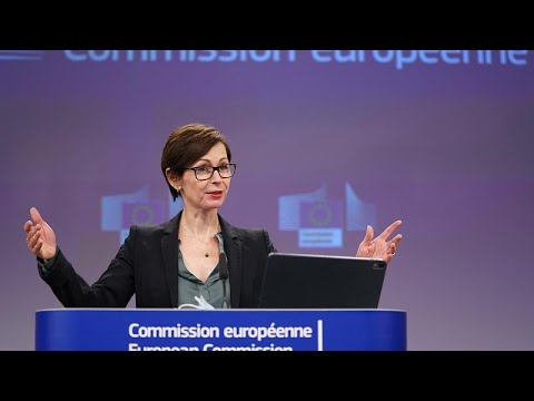 Αναδίπλωση της Κομισιόν