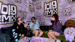 McCabe and Emma chill with UPSAHL backstage at Lollapalooza