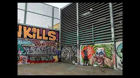 Che differenza c'è tra graffiti e murales?