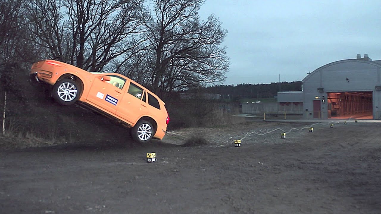 Volvo Crash Test Run Off Road Ditch 80 km/h YouTube