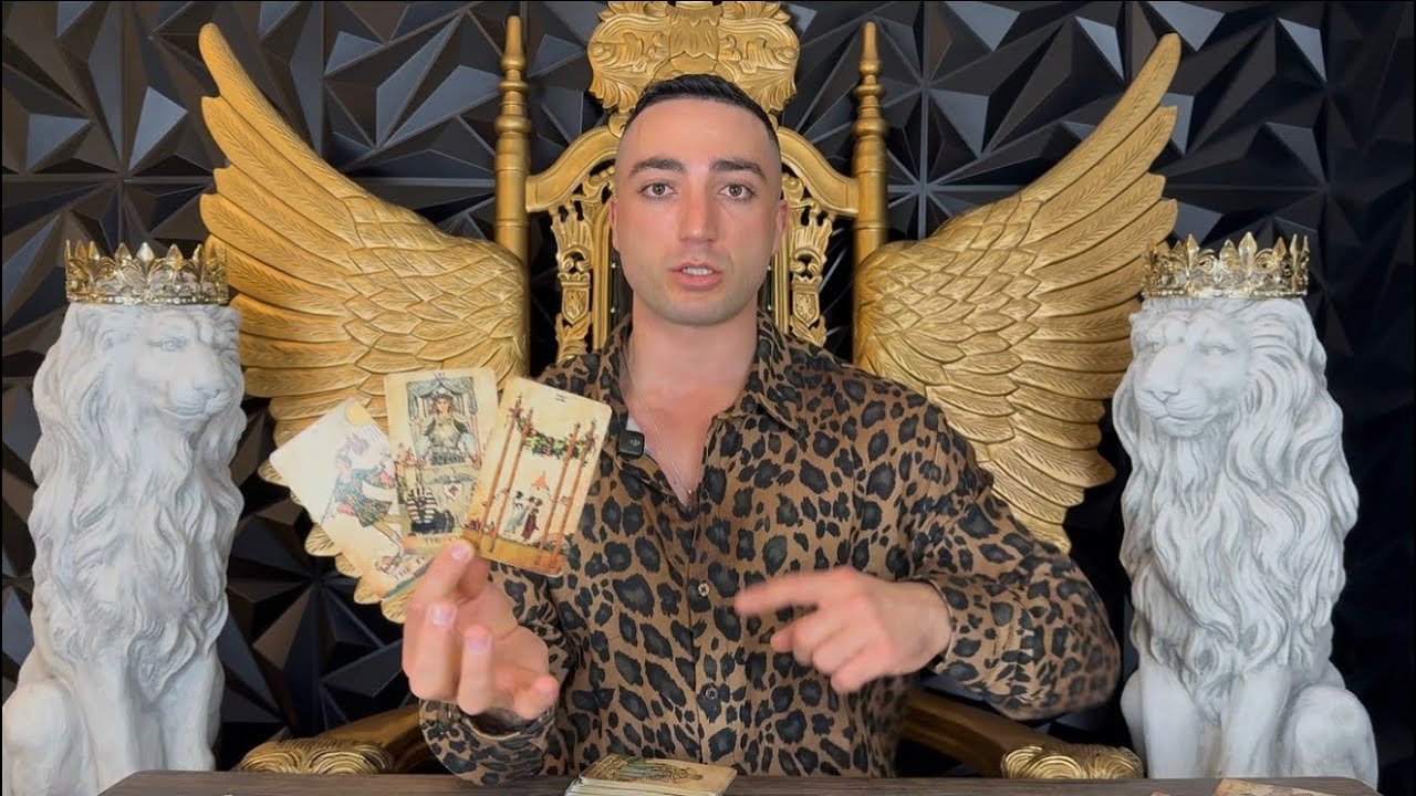 РАК - Кто-то нарушает молчание раньше, чем вы думали! Время чаепития, дорогая! Готовься прямо сей...