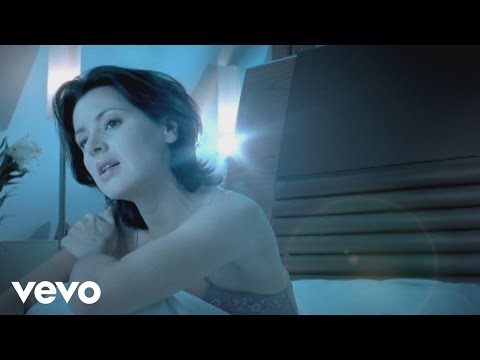 Tina Arena, Jay - Tu es toujours là (Official Music Video)