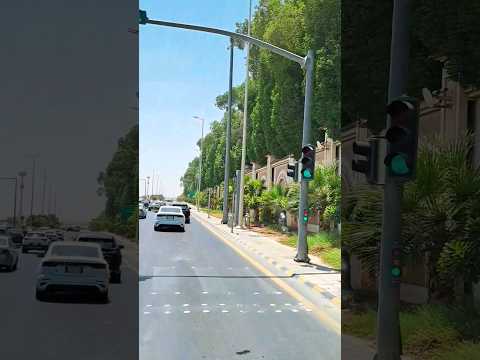 صوت كنكنكنكن سيارتي القديمة وشوارع الرياض الجميلة   