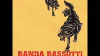 Video thumbnail of "Banda Bassotti - Amo La Mia Città"