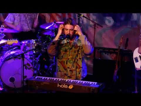 Some Sprouts - She Longs for You - live, Munich 2021