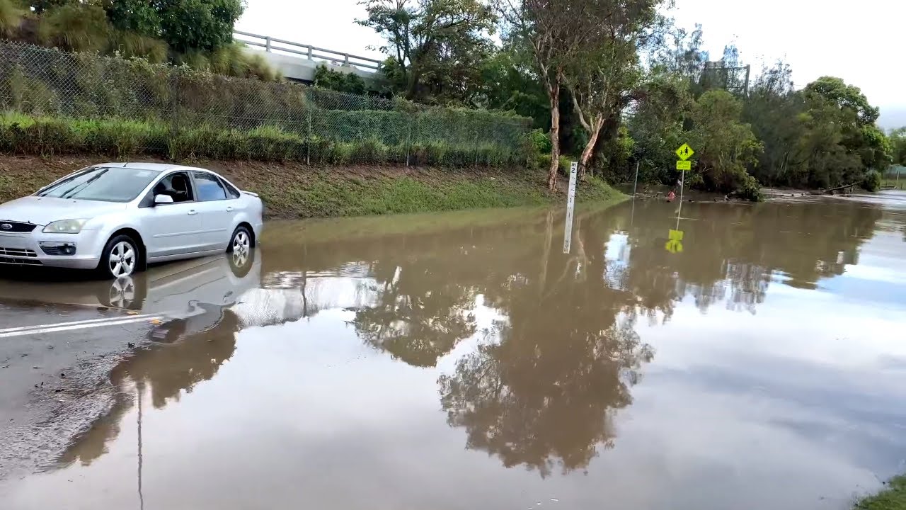 Flash Flood in Gold Coast Australia 🇭🇲 YouTube