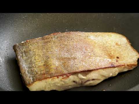 Βίντεο: Πώς να μαγειρέψετε ασιατικά ψάρια με σάλτσα σκόρδου