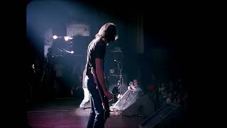 Miniatura del video "Jesus Doesn't Want Me For A Sunbeam - Nirvana (Live At Paramount - Seattle, 1991)(4K 48 FPS)"