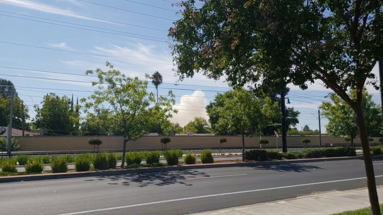 Big Fire Towards Mather In Rancho Cordova, Partly Cloudy High Clouds 11