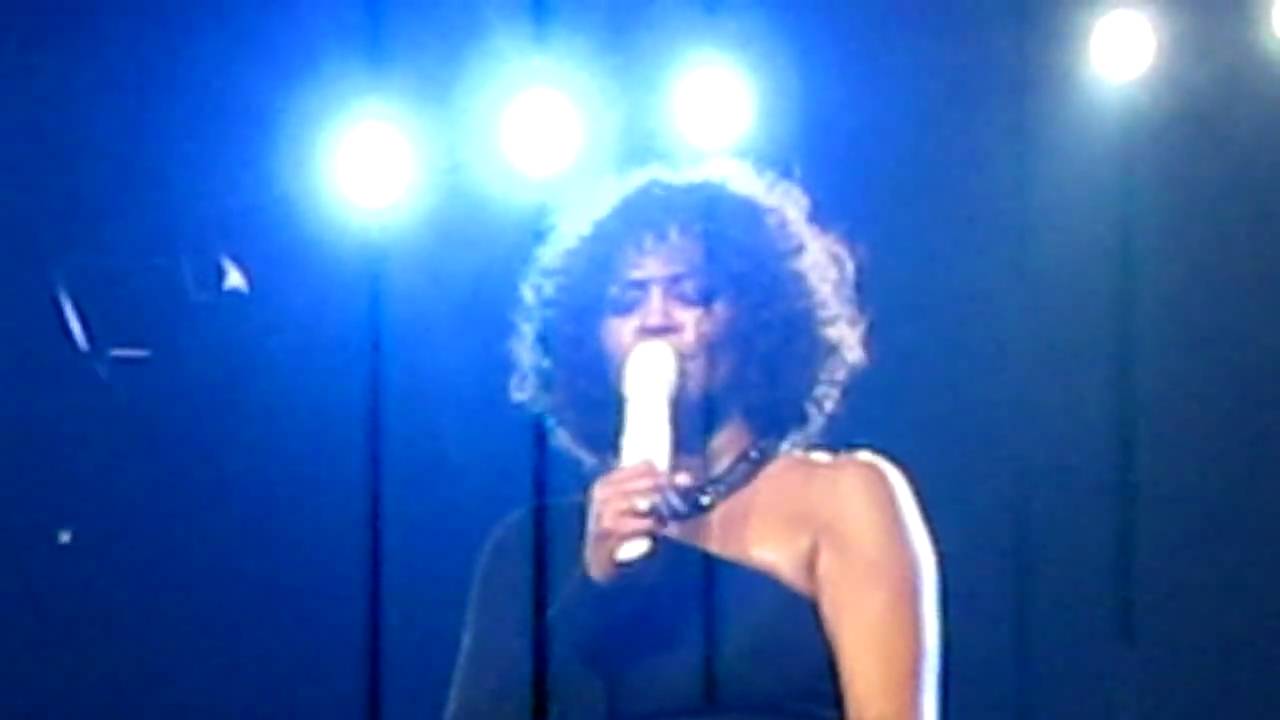 Whitney Houston Live I Love The Lord Genève 10.05.10
