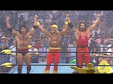 Hulk Hogan sides with The Outsiders: Bash at the Beach 1996