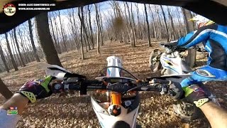 KTM 250 SixDays vs Husqvarna TE300 