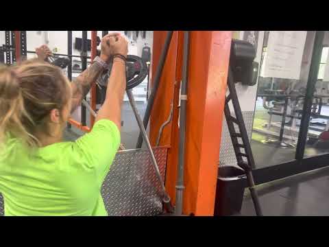 Kneeling double arm landmine press