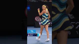 Caroline Garcias Delicate Drop Shot