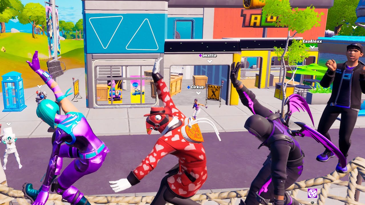 Perfect Timing Rare Emotes in Party Royale!