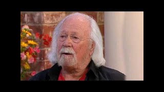 At 79, Barry Gibb Finally Tells the Truth About Roy Orbison