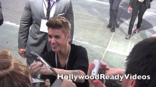 Justin Bieber Greets Fans at The 2012 American Music Awards at LA Live!
