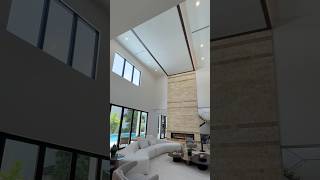 Check this 4M house out! yes to HIGH cealings