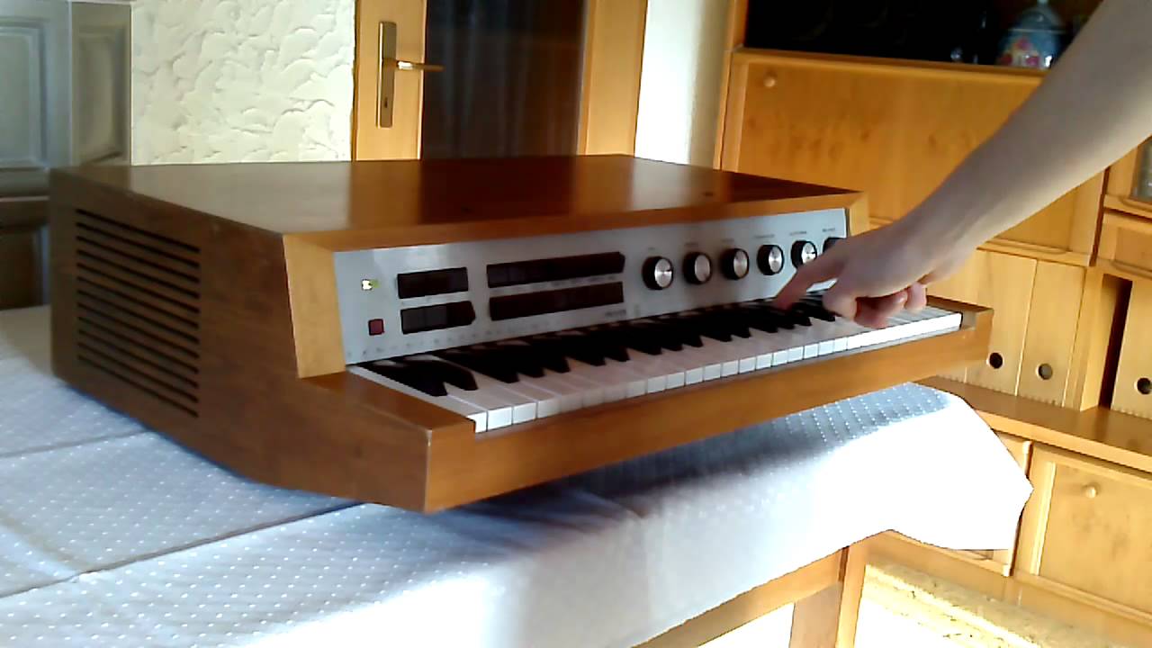 ebay *(liljohn)* Philips Philicorda 22 GM 751/T22