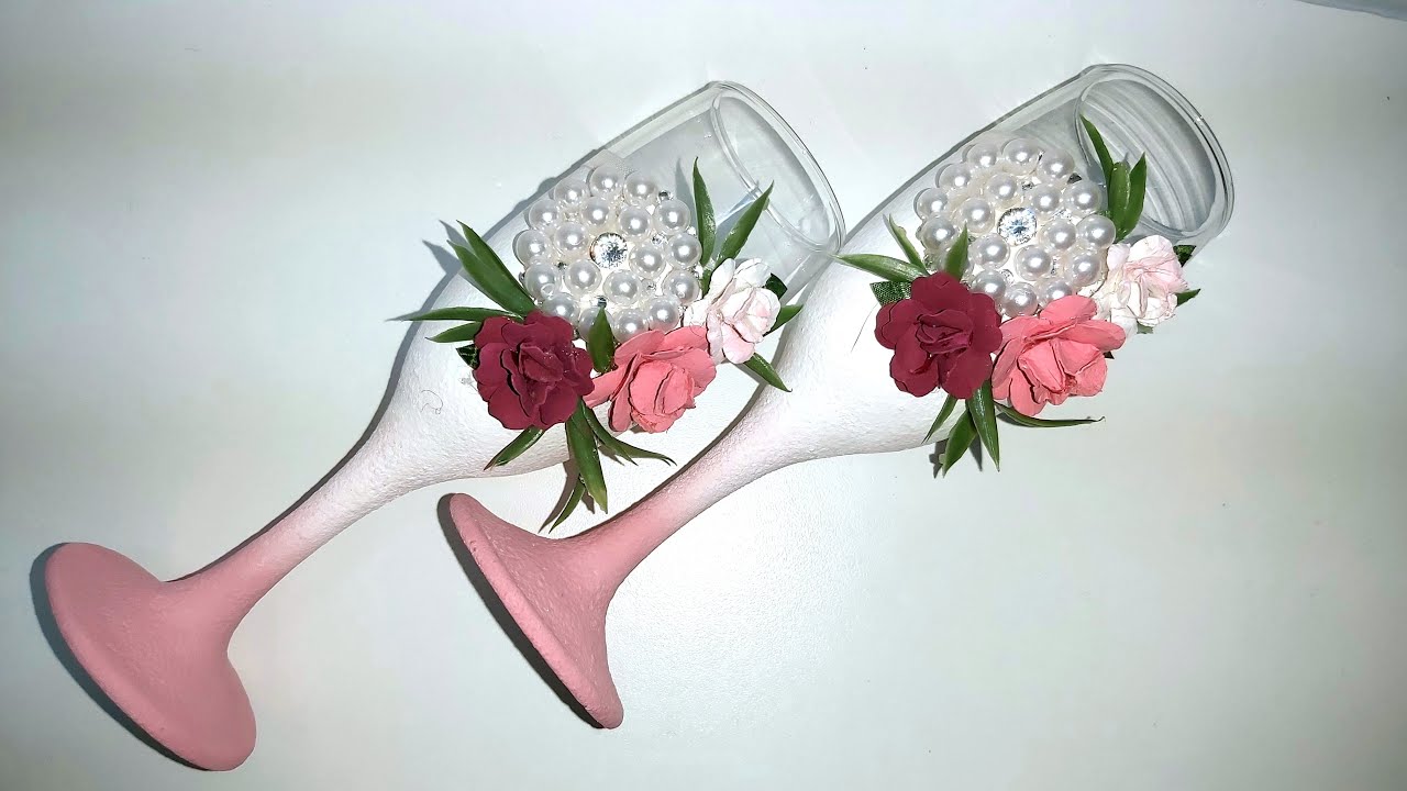 Нежные кружевные бокалы