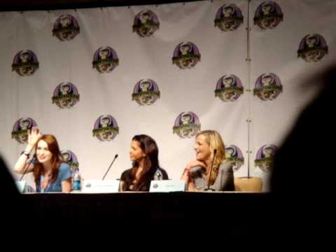 Felicia Day, Kristy Swanson, Julie Benz, Charisma ...