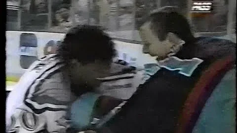 Jeff Reese vs Eldon Reddick Goalie Fight