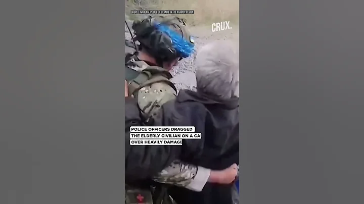 Ukrainian Police Evacuates Elderly Civillian From Area Near Russian Border - DayDayNews
