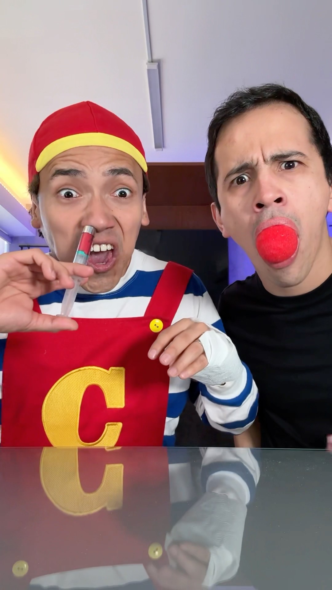 Batalla de Magia vs Cachetes ?? ​⁠@Tuestaok #shorts #magia #palomaresmagic