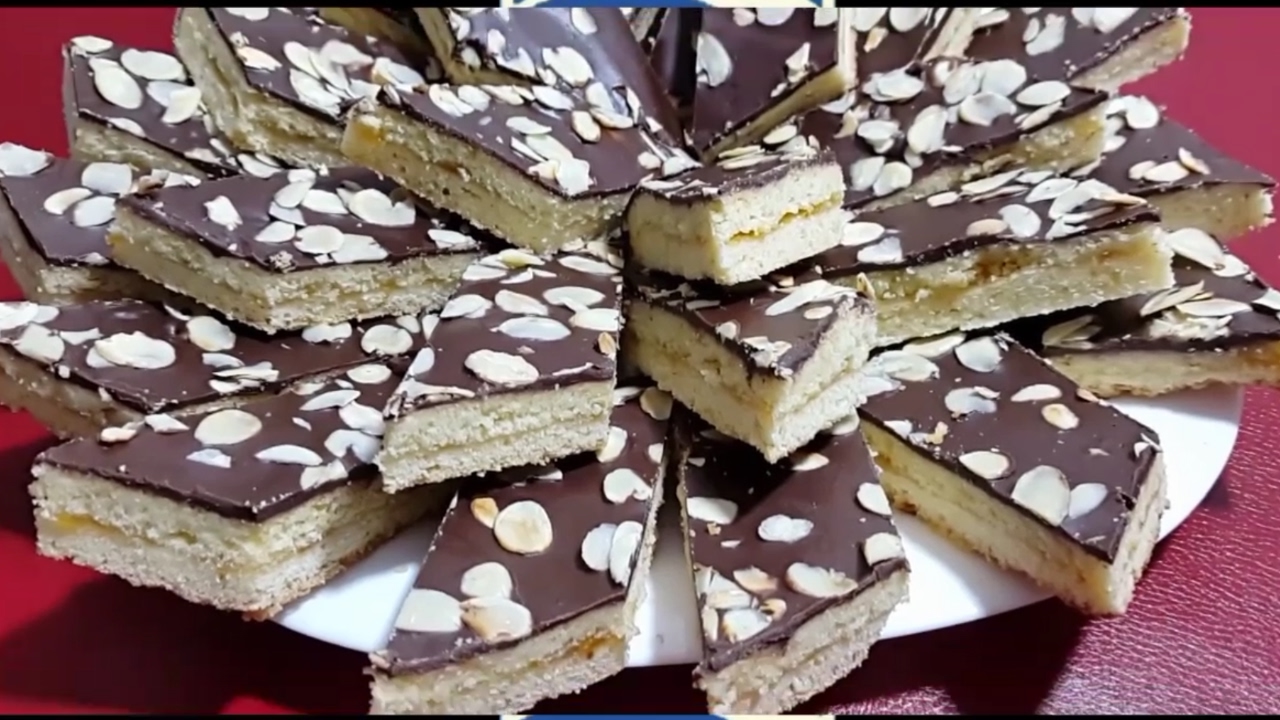 حلويات سهلة/ حلوة  بالمربى والشوكولاته هشة ولذيذة