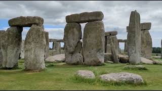 A walk around Stonehenge